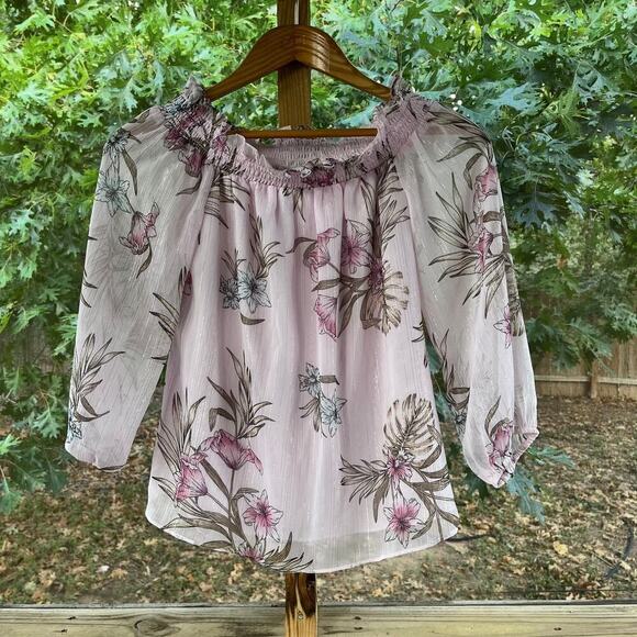 White House Black Market Pink Floral Off The Shoulder Blouse Size XXS - Picture 2 of 8